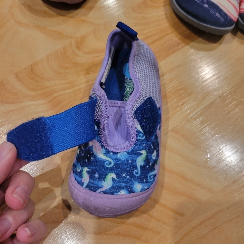 Baby Water Shoe Bundle Newtz Aqua Size 5 Size 6 - Picture 7 of 7